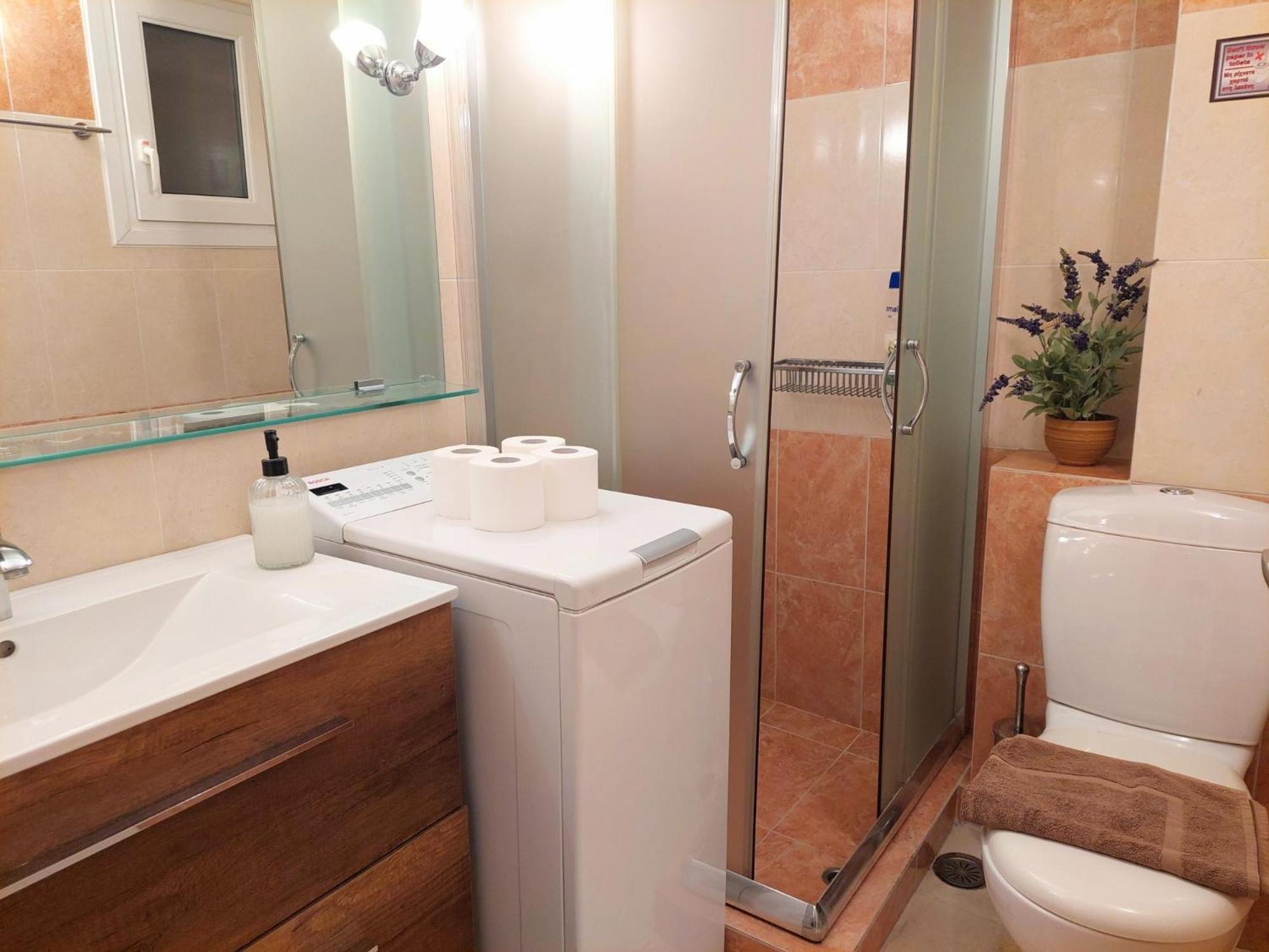 Lovely Apartment In Athens Center Экстерьер фото